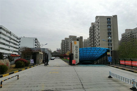 出售泰安泰山区3室2厅1卫95m2精装修